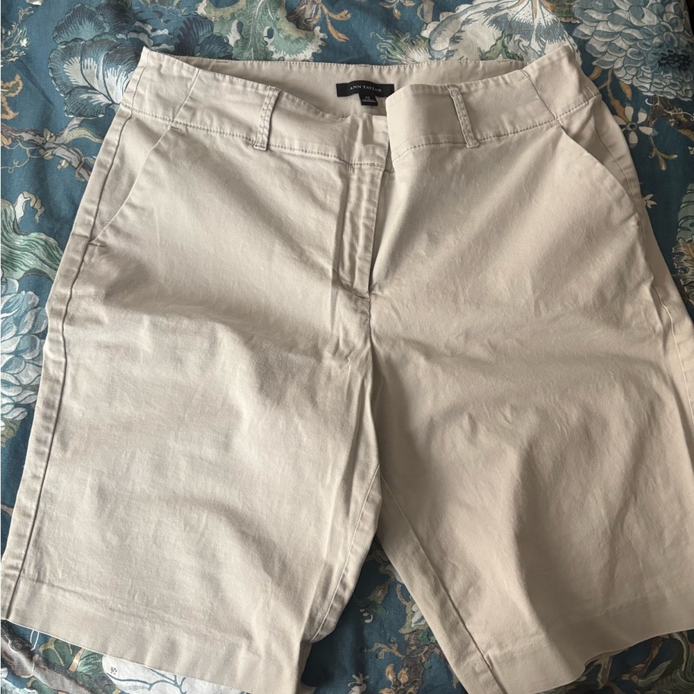 Ann Taylor Tan Bermuda Shorts Classic Style